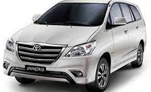 innova-tourist-cab-in-kashmir